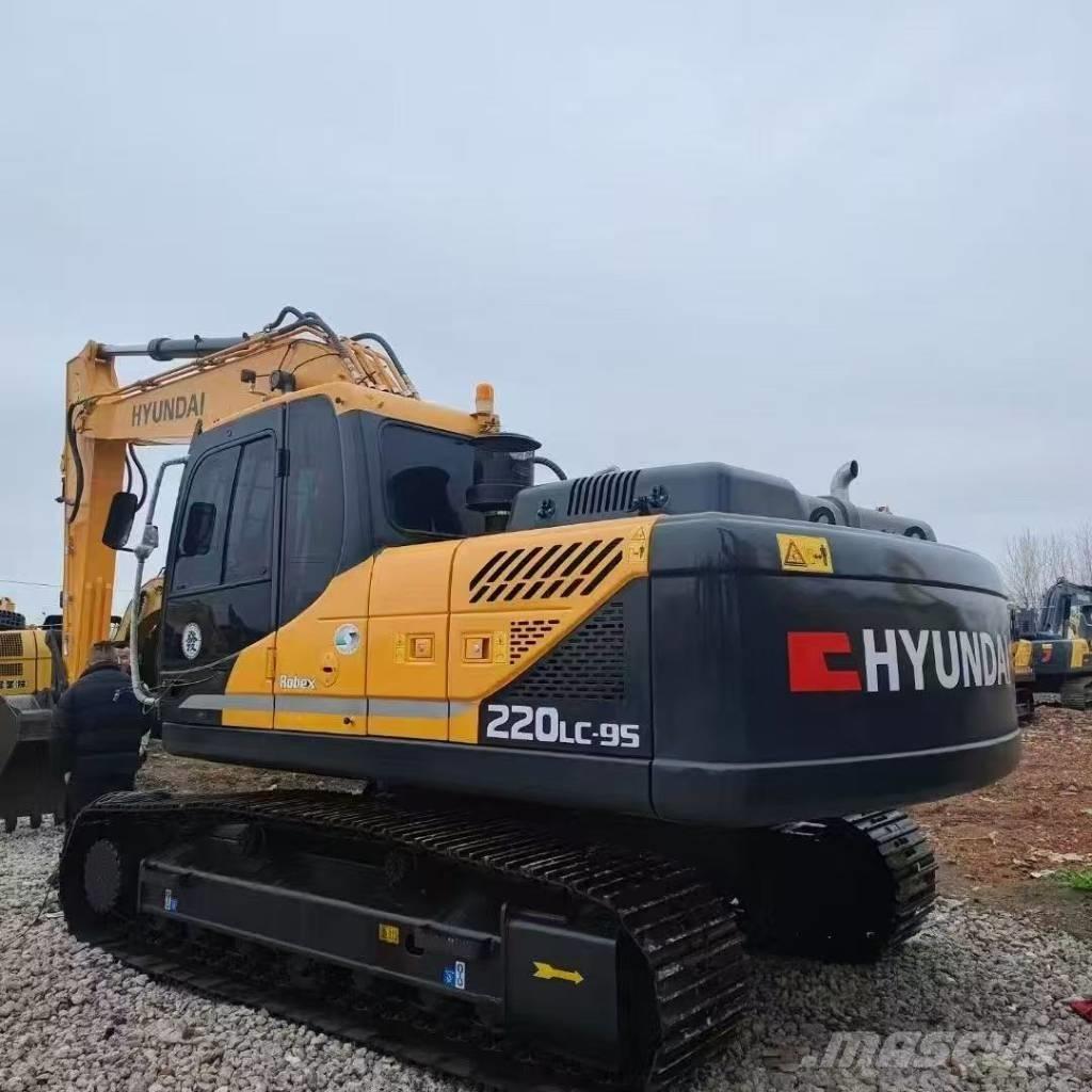 Hyundai 220-9S Верижен екскаватор