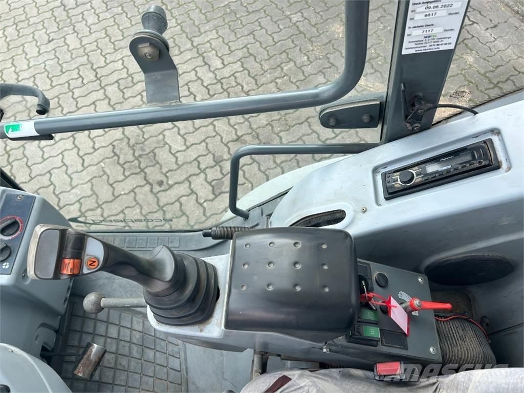 Kramer 480 Колесни товарачи