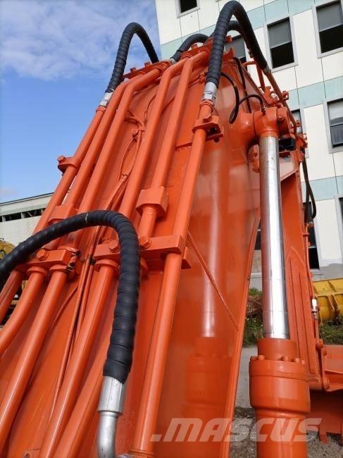 Doosan DX 300 Верижен екскаватор