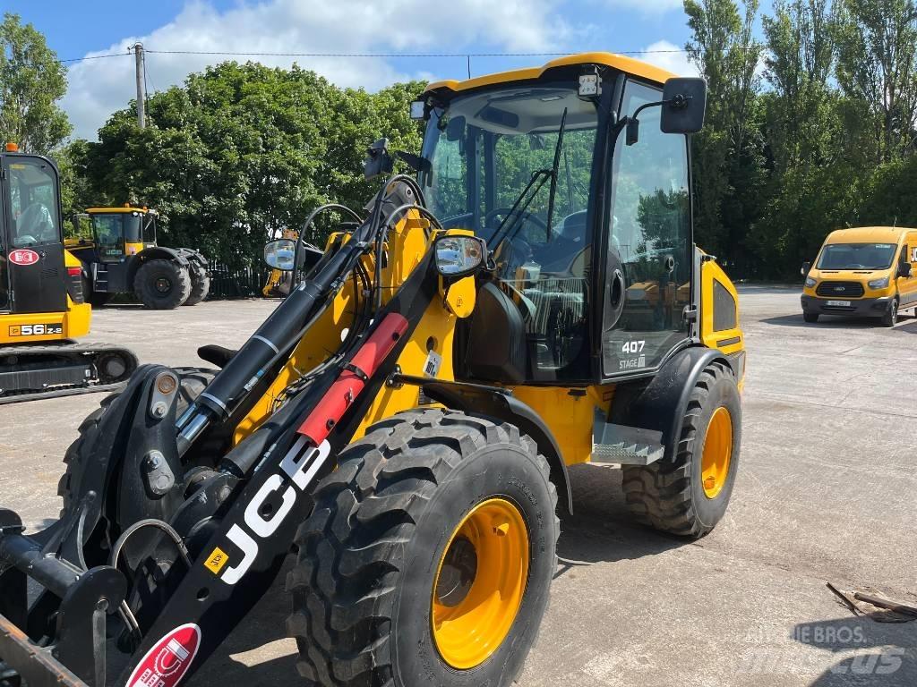 JCB 407 agri demo Трактори
