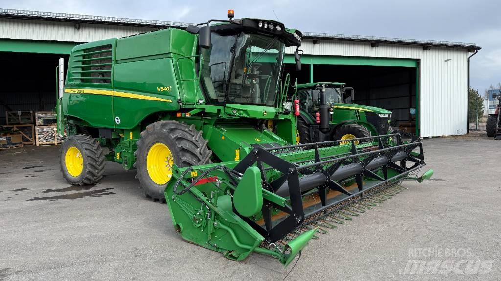 John Deere W 540 Комбайни