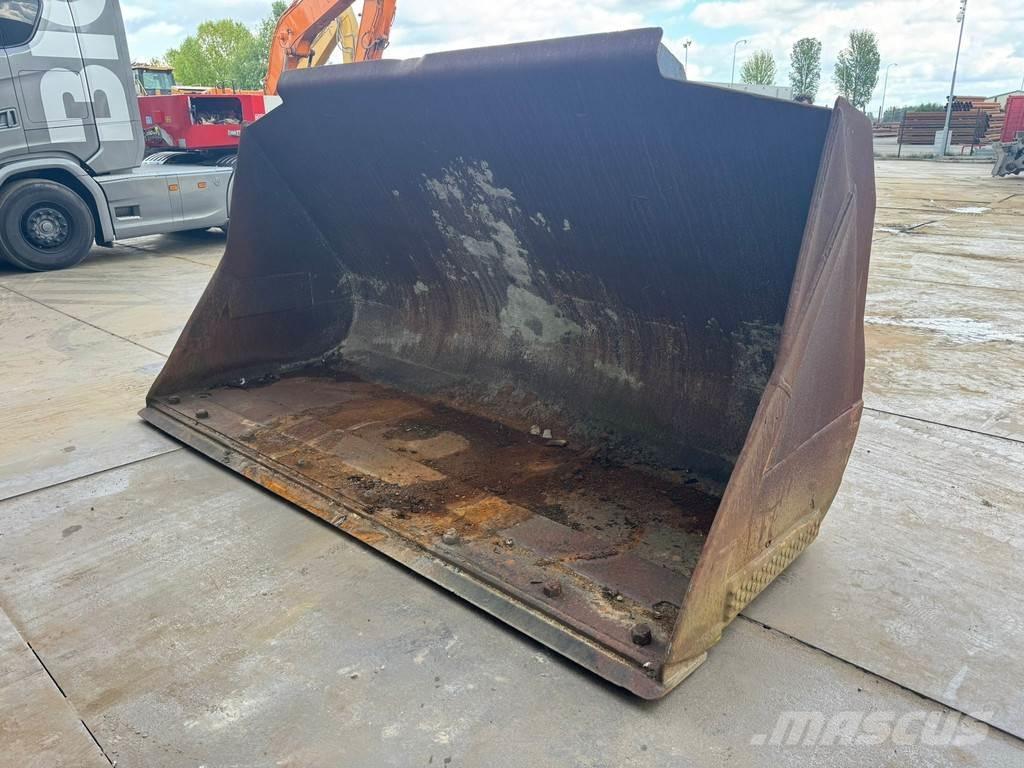 Volvo 4.2 m3 Кофи