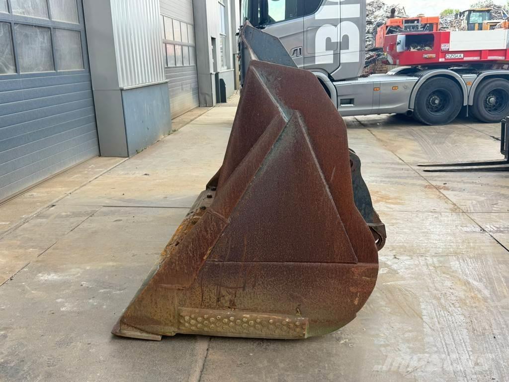 Volvo 4.2 m3 Кофи