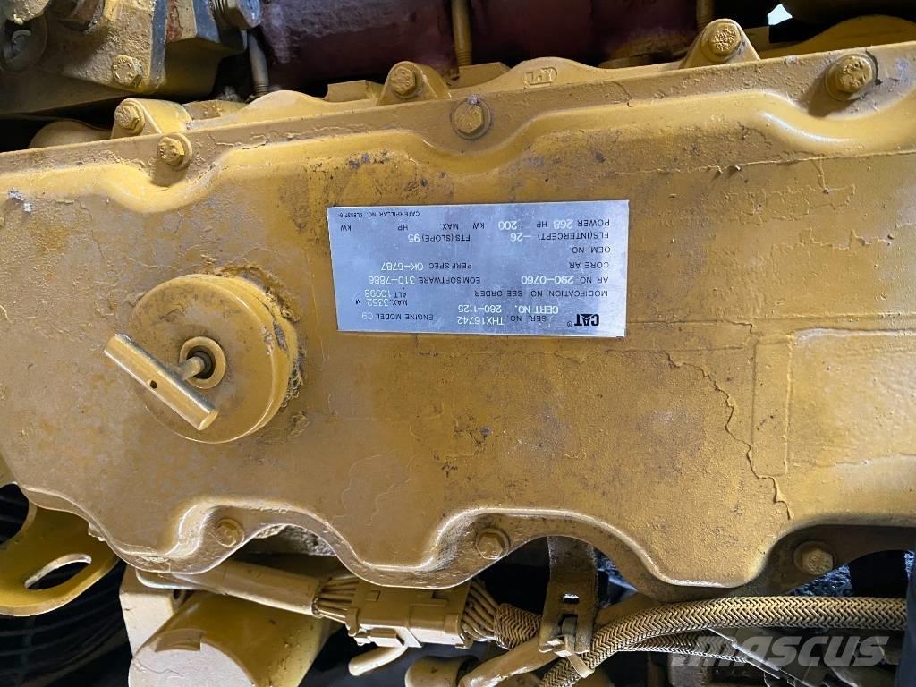 CAT 330 D Верижен екскаватор