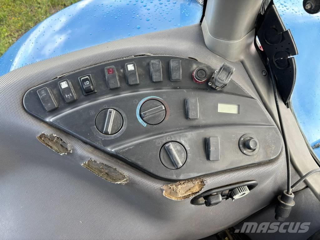 New Holland TG 285 Трактори