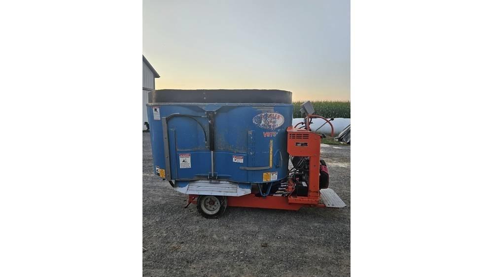  Rissler Mixer V975 Доилни машини