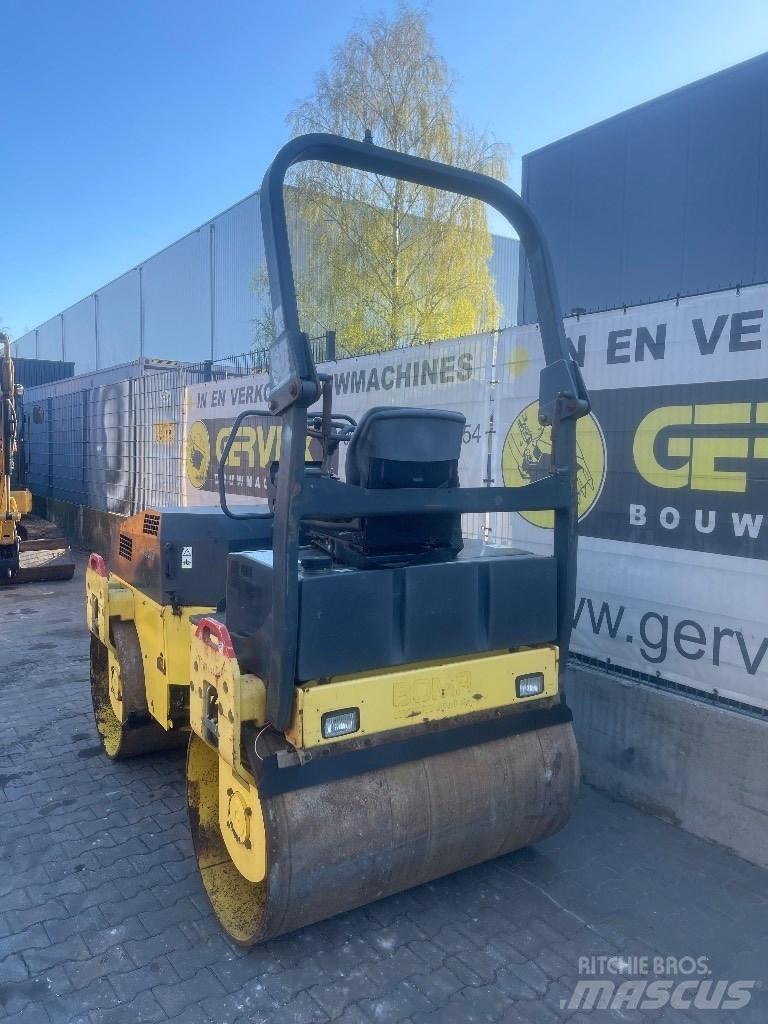 Bomag BW 138 AD Двойни барабанни ролки

