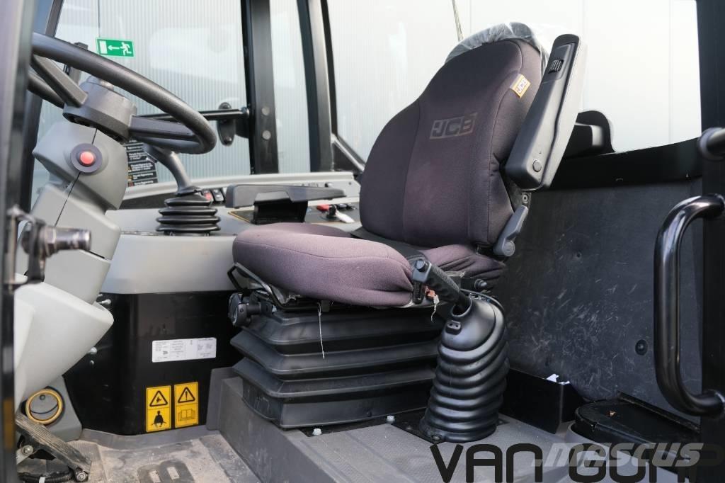 JCB 409 | 2023 | 548h Колесни товарачи
