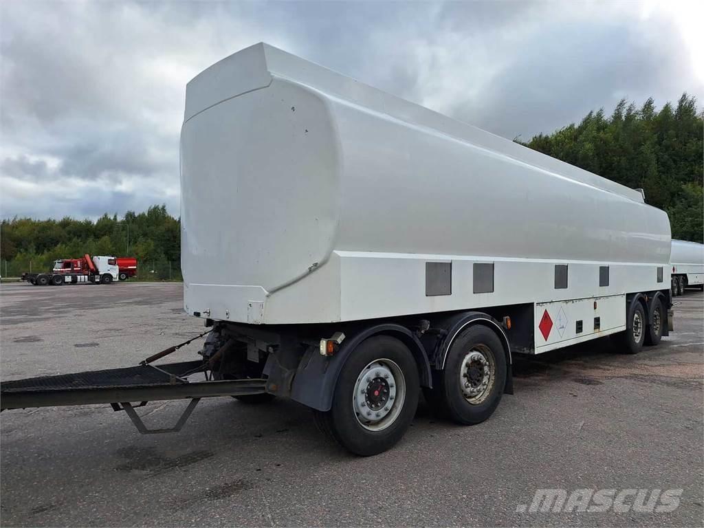  SAF/Mattila MS4 Цистерна
