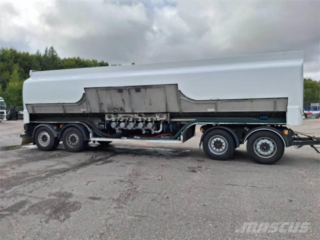  SAF/Mattila MS4 Цистерна