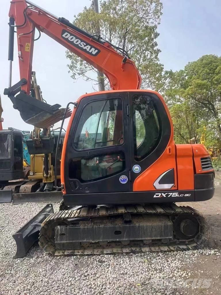 Doosan DX 75LC-9 C Мини екскаватори < 7 т