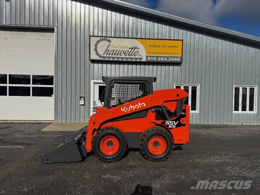 Kubota SSV 65 Мини товарачи

