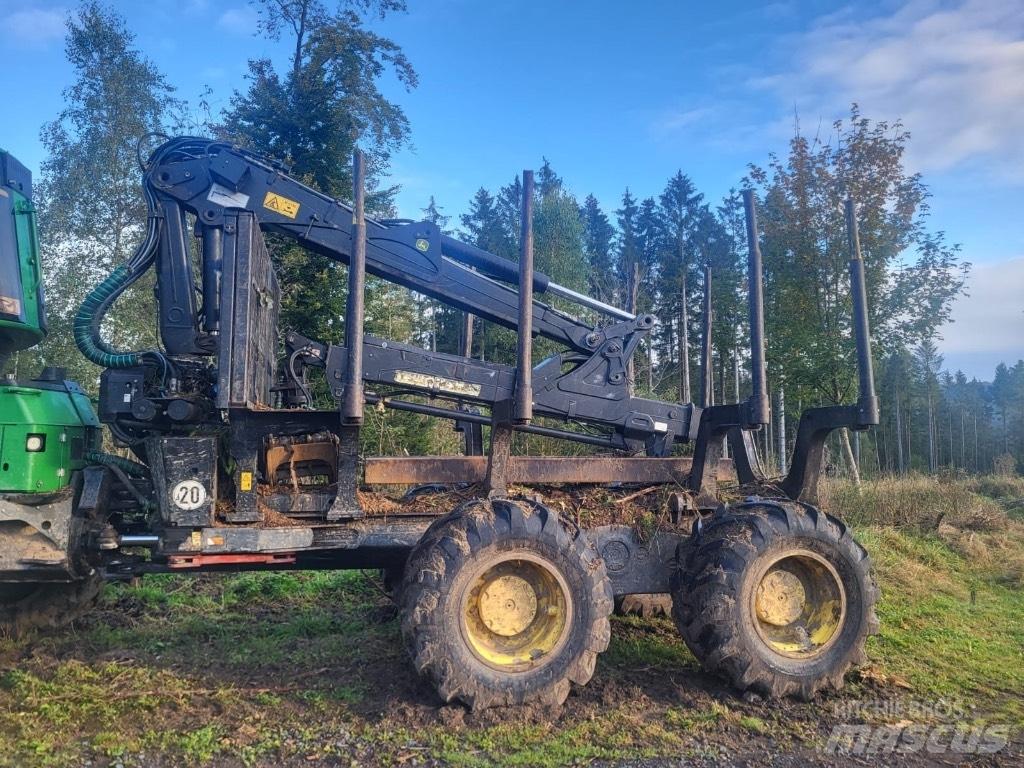 John Deere 1210 G Форуардери