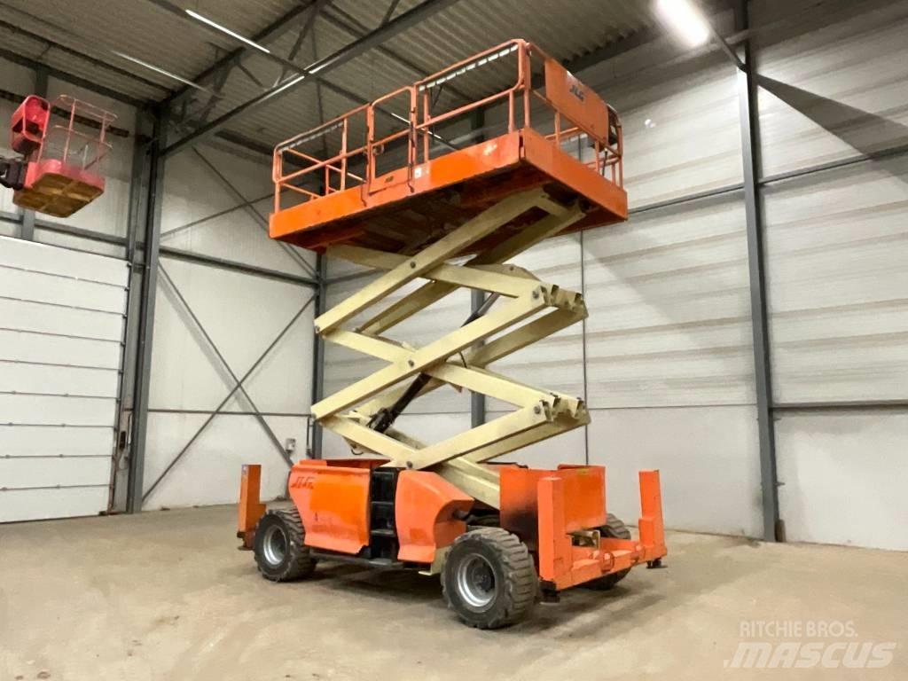 JLG 3394 RT Ножични работни платформи
