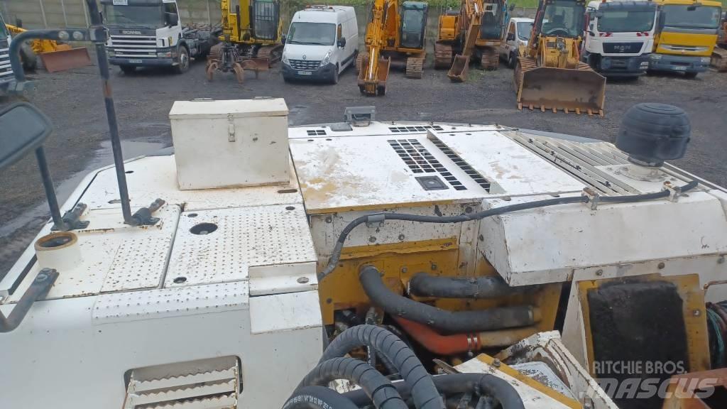 CAT 328 D L Верижен екскаватор