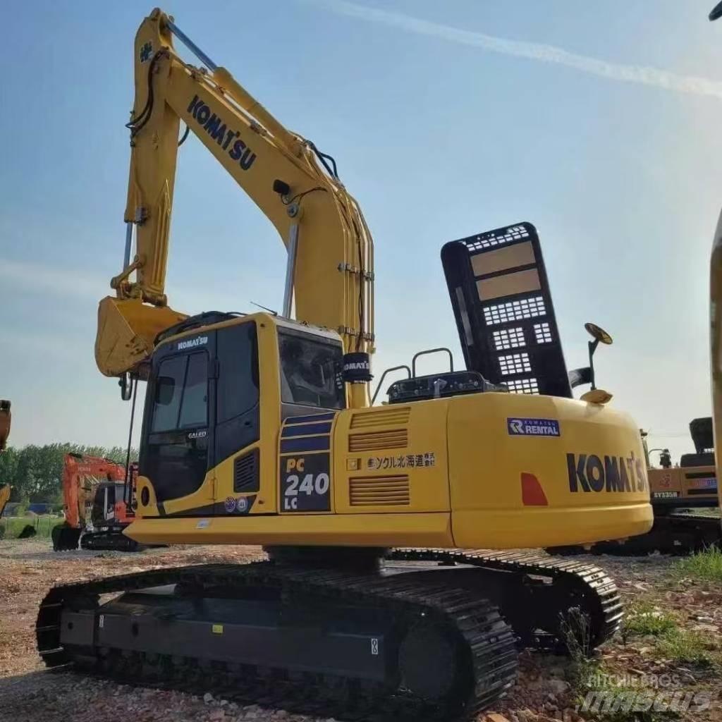 Komatsu 240LC-8 Верижен екскаватор