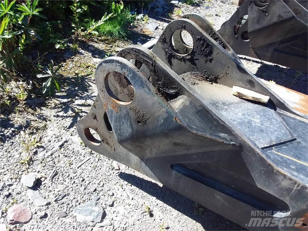 Komatsu C270h Карнове за харвестери