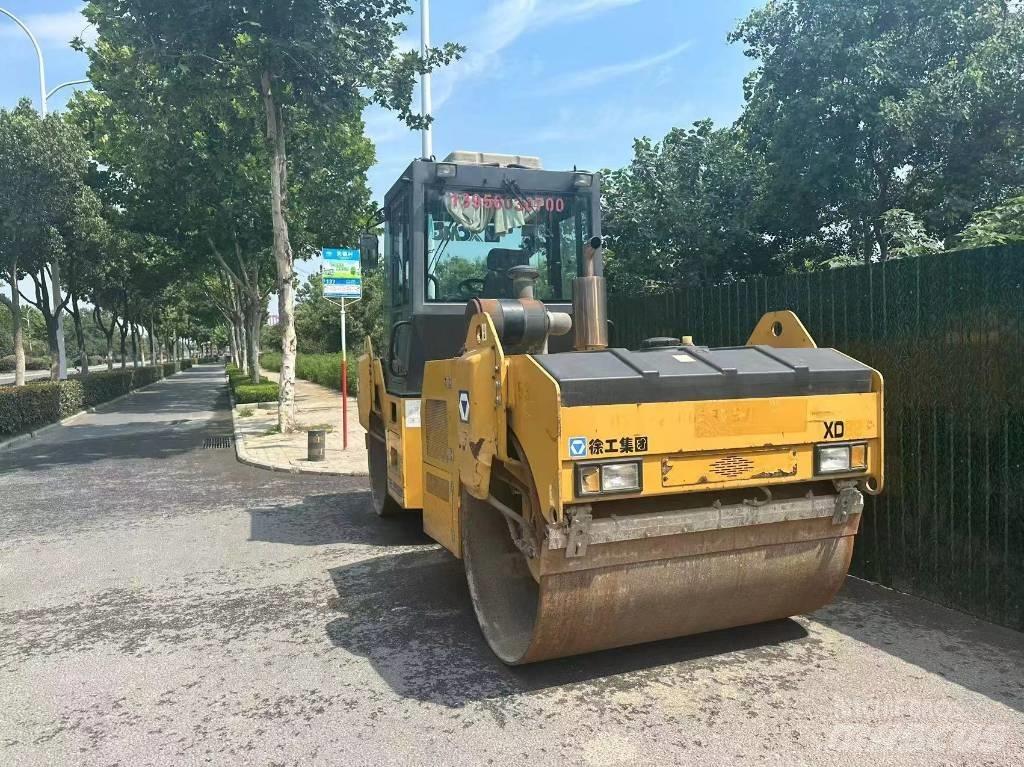 XCMG XD 82 Уплътнители за почва
