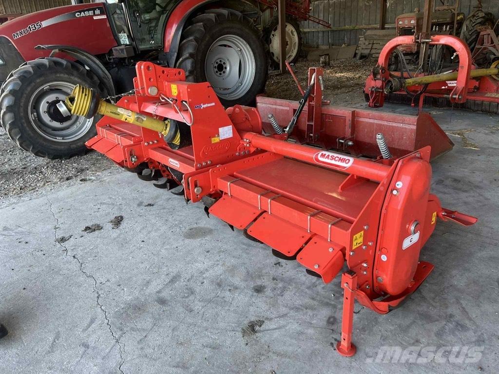 Maschio C 300 Брани и ротационни рали