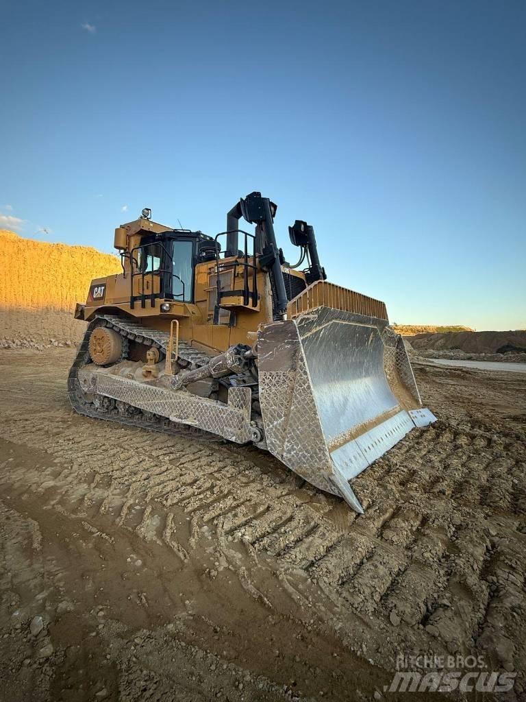 CAT D 10 T Верижни булдозери
