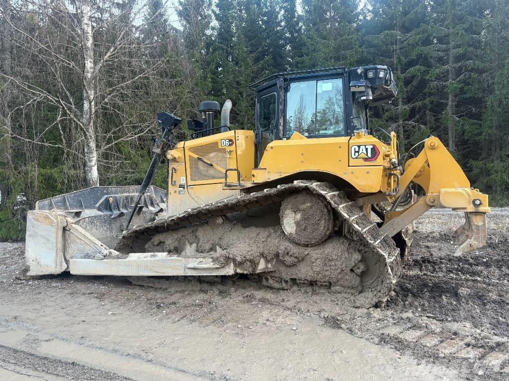 CAT D 6 XE LGP Верижни булдозери
