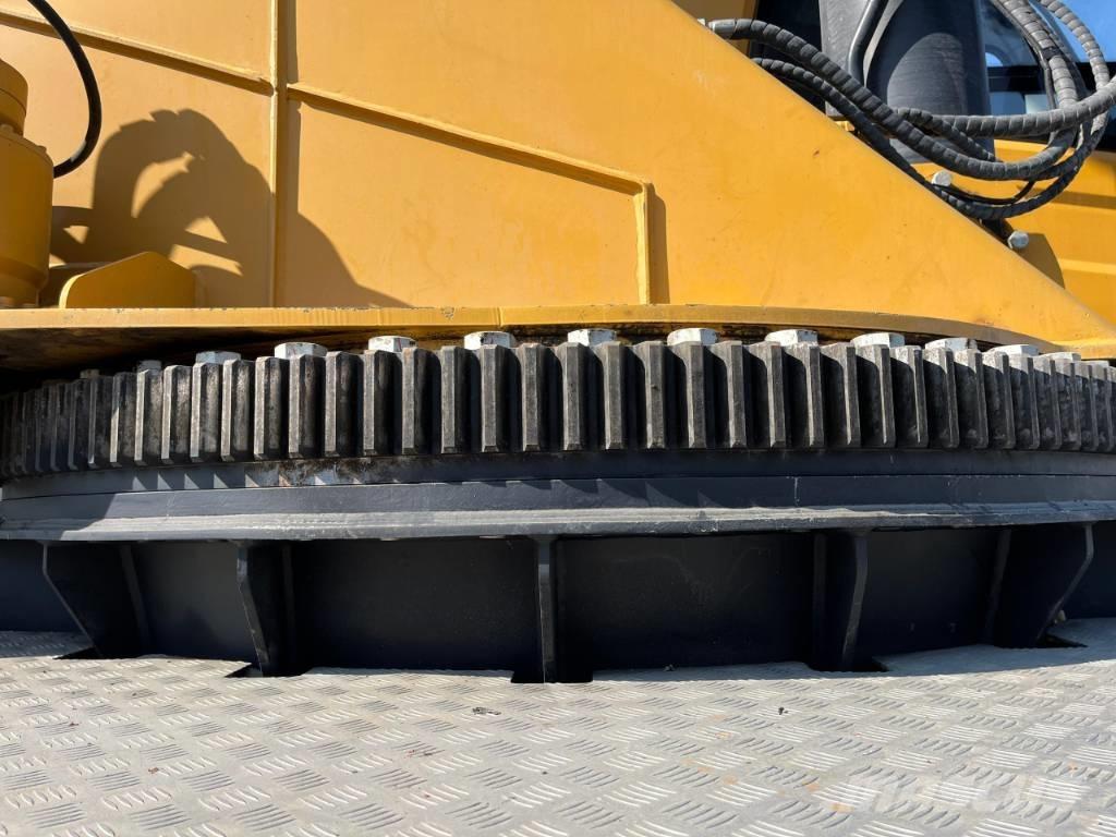 Sany STC800T6 Всъдеходни кранове