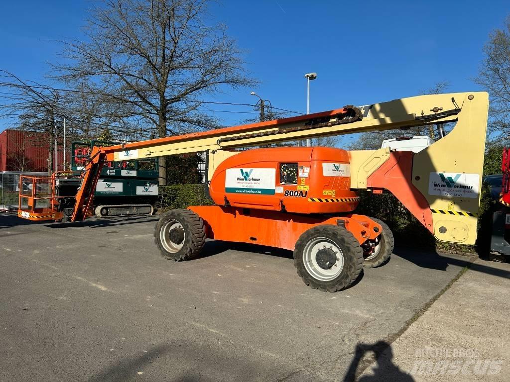 JLG 800 AJ Съчленени стрелови подемници