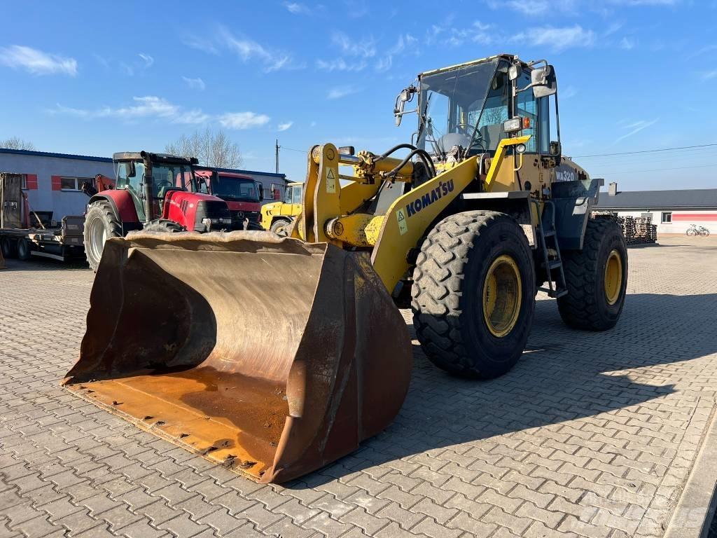 Komatsu WA 320-5 Колесни товарачи