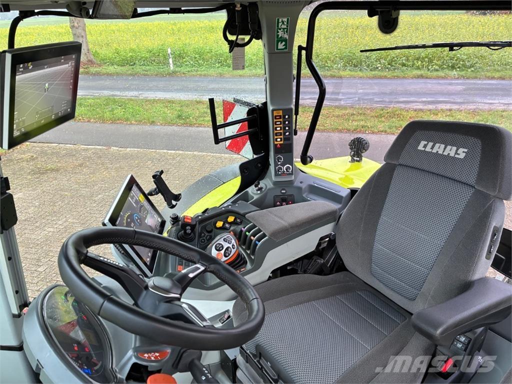 CLAAS Arion 660 Трактори