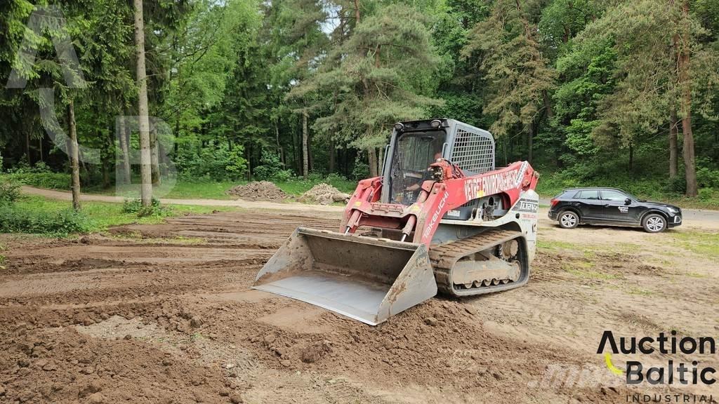 Takeuchi TL12V-2 Верижен товарач