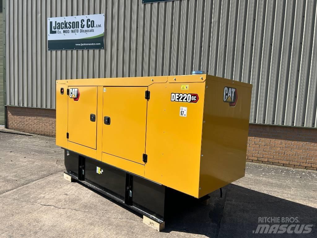 CAT DE 220 GC Дизелови генератори
