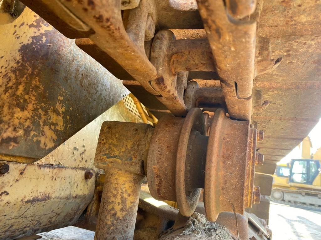 CAT 931 Верижен товарач