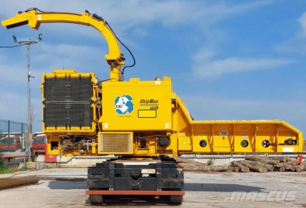 CBI Chipmax 484VR Дробилки за клони