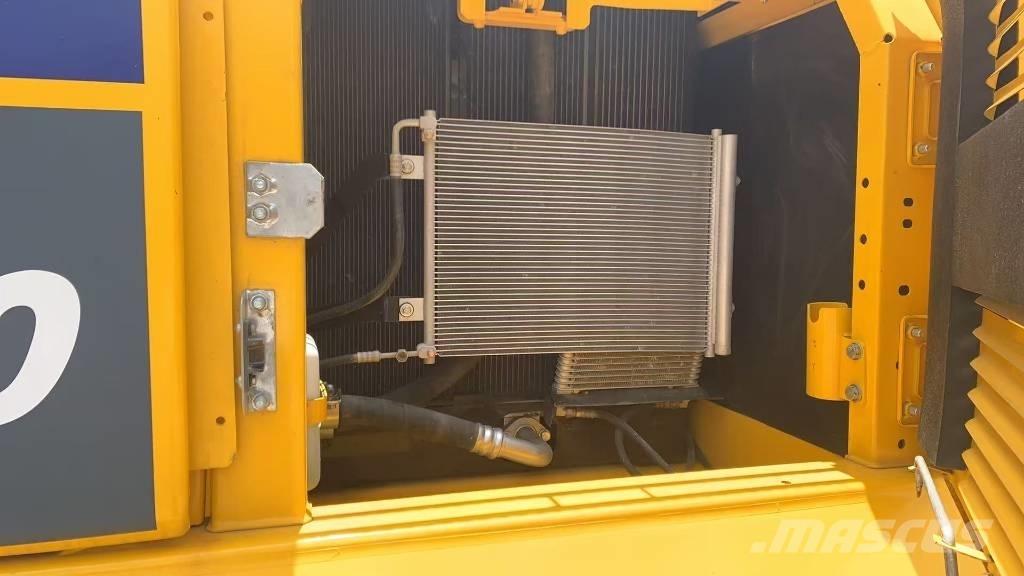 Komatsu PC 240 LC Верижен екскаватор
