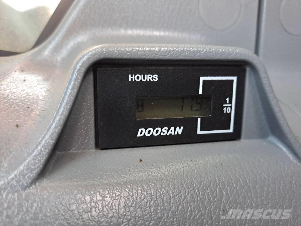 Doosan DX530LC-7M Верижен екскаватор