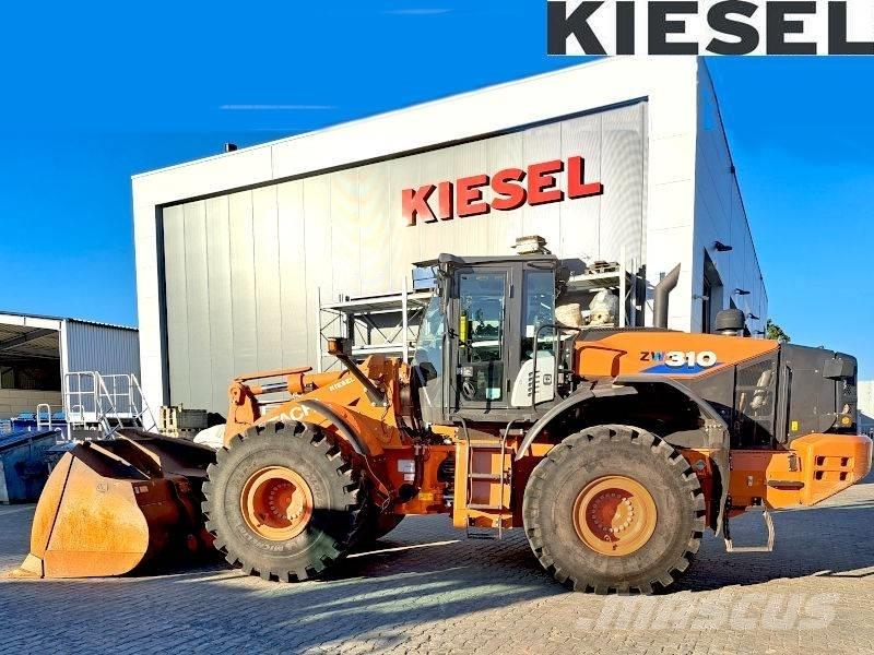 Hitachi ZW 310-6 Колесни товарачи