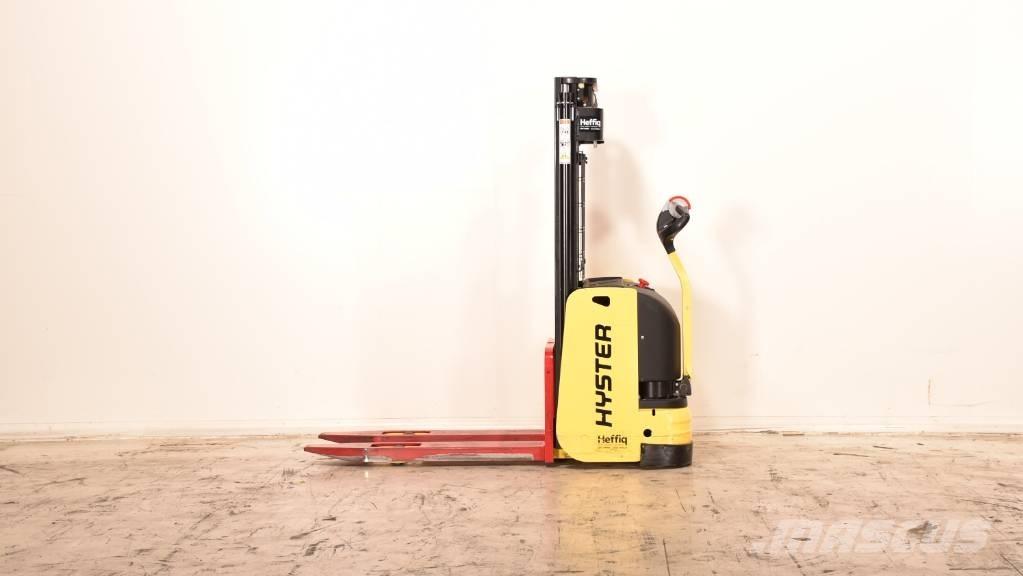Hyster S 1.0-24 Колички високоповдигачи с теглич