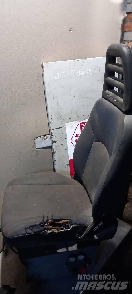 Iveco Daily.     3802247 Кабини