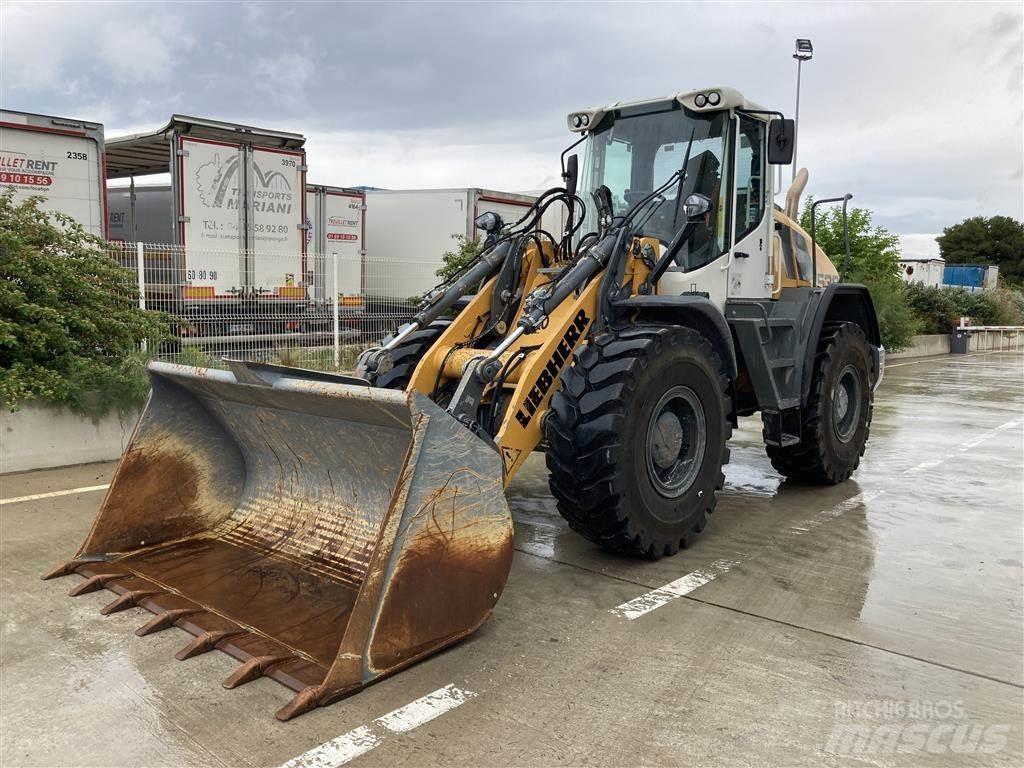 Liebherr L 538 Колесни товарачи