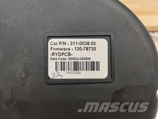CAT 938H meter Електроники