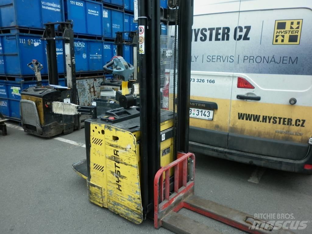 Hyster S1.5S Самоходни товарачи