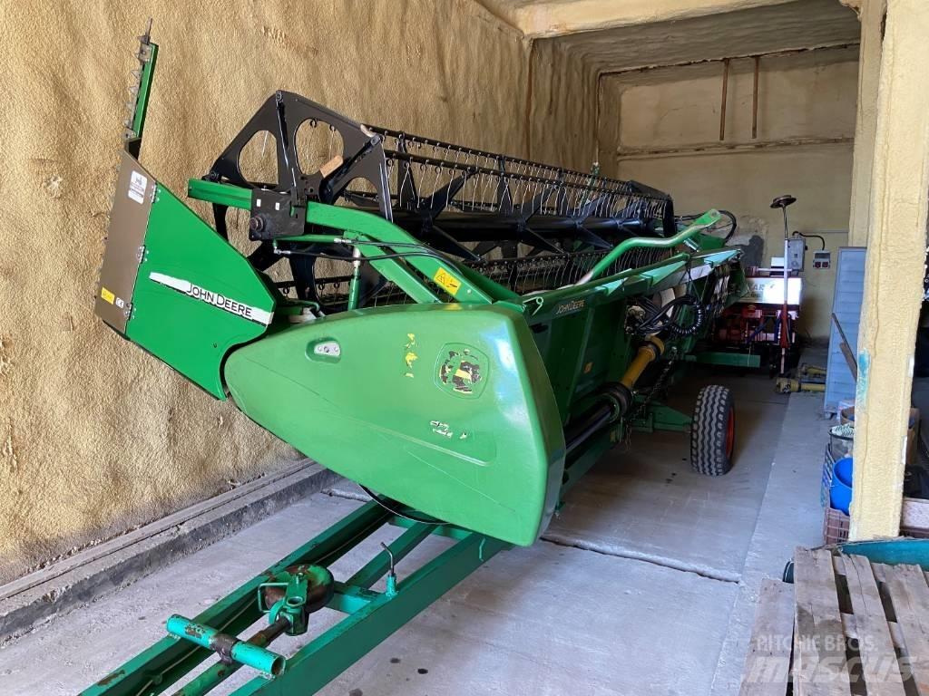 John Deere T 660 Комбайни
