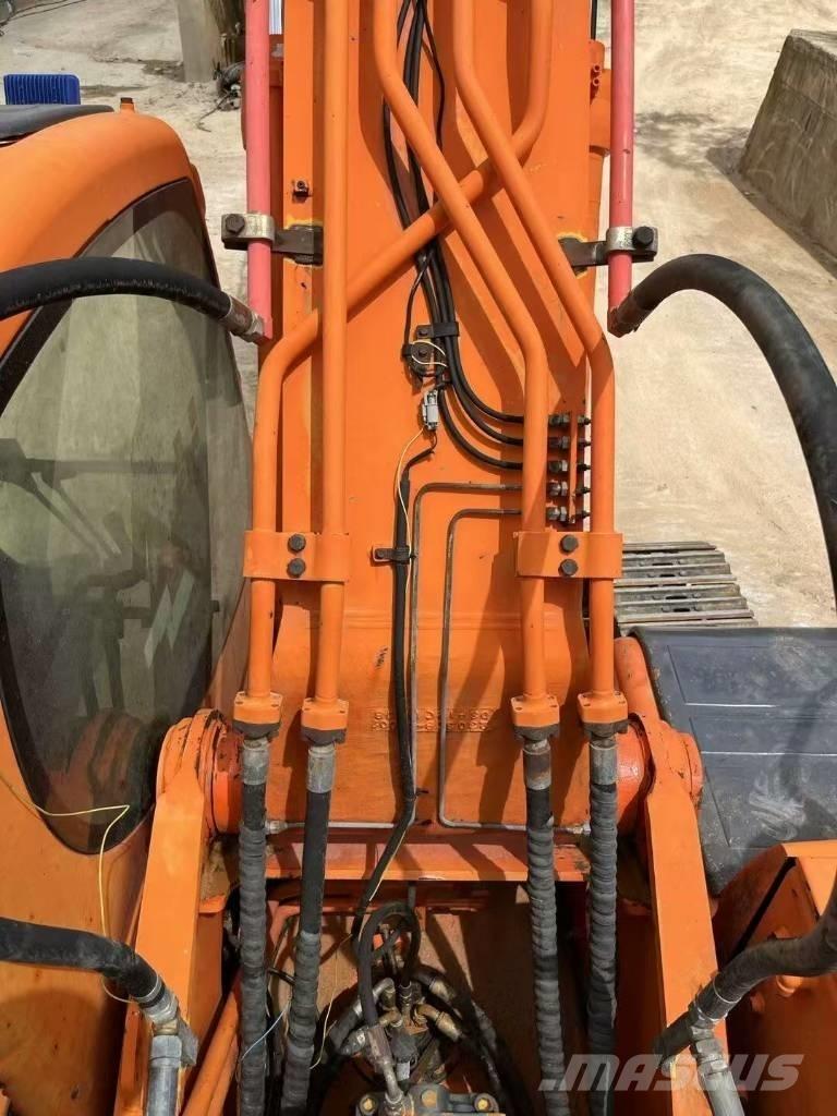 Doosan DX300LC Верижен екскаватор