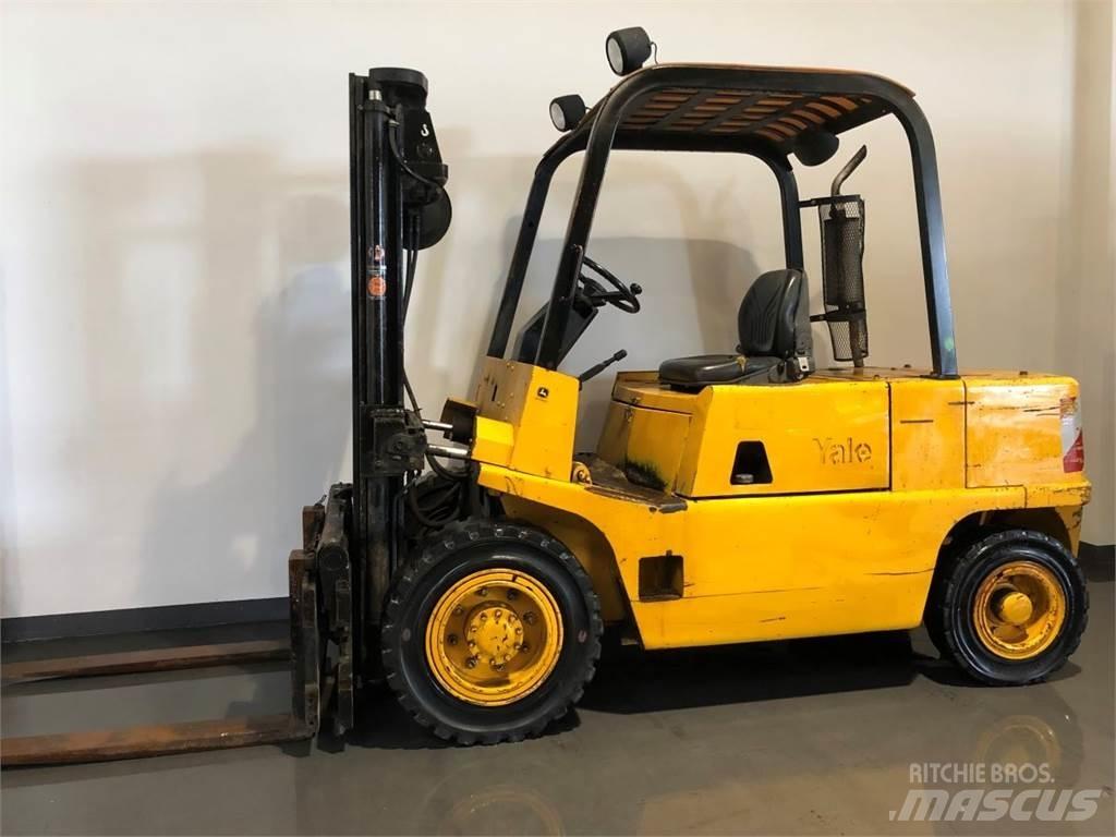 Jungheinrich DFG40 Дизелови камиони
