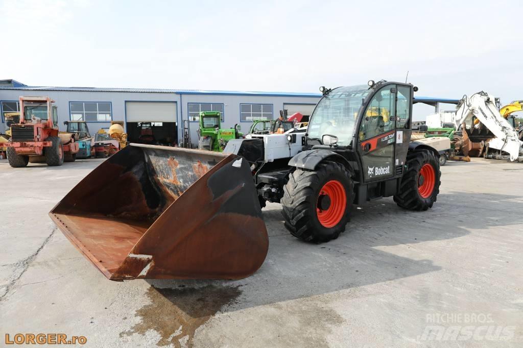 Bobcat TL38.70HF Телескопични товарачи
