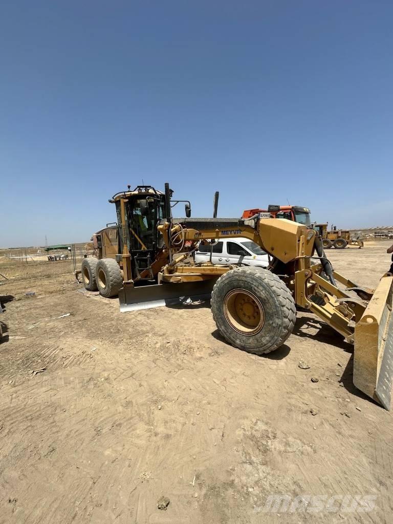 CAT 160 M Грейдери