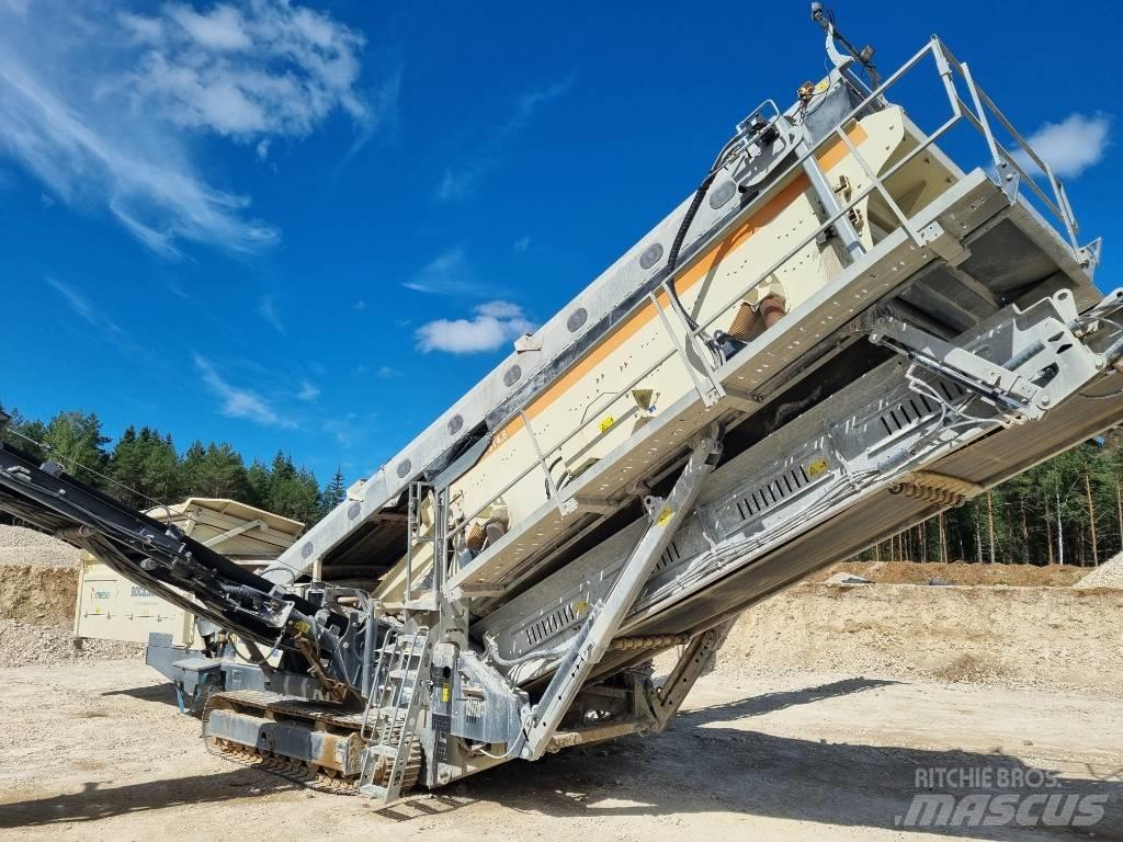 Metso ST 4.8 Мобилни скрийнери
