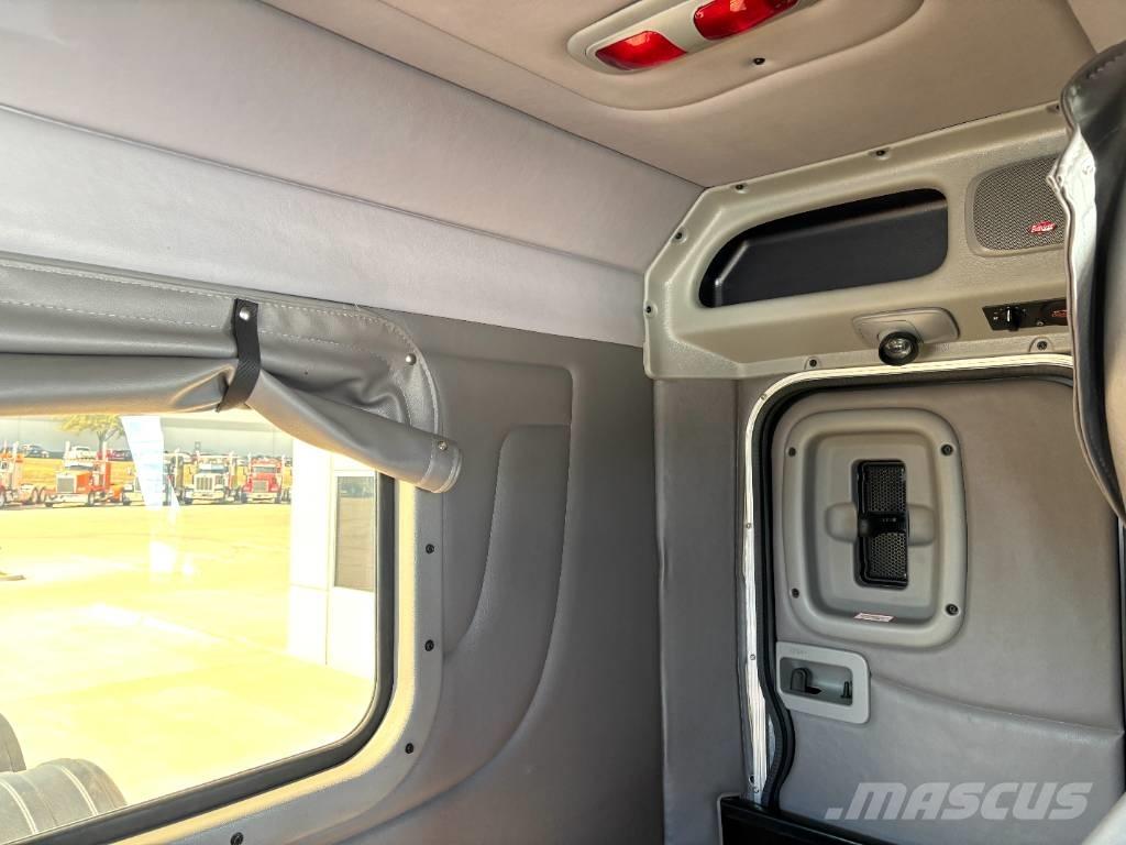 Peterbilt 389 Влекачи