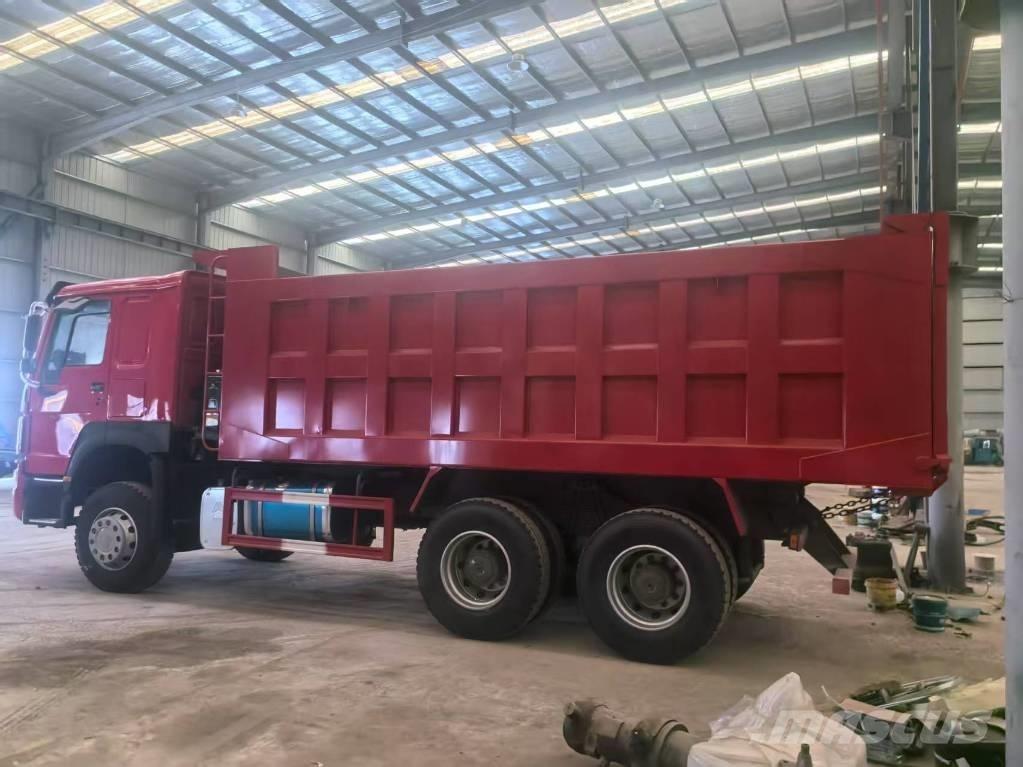Sinotruk HOWO371 Самосвал