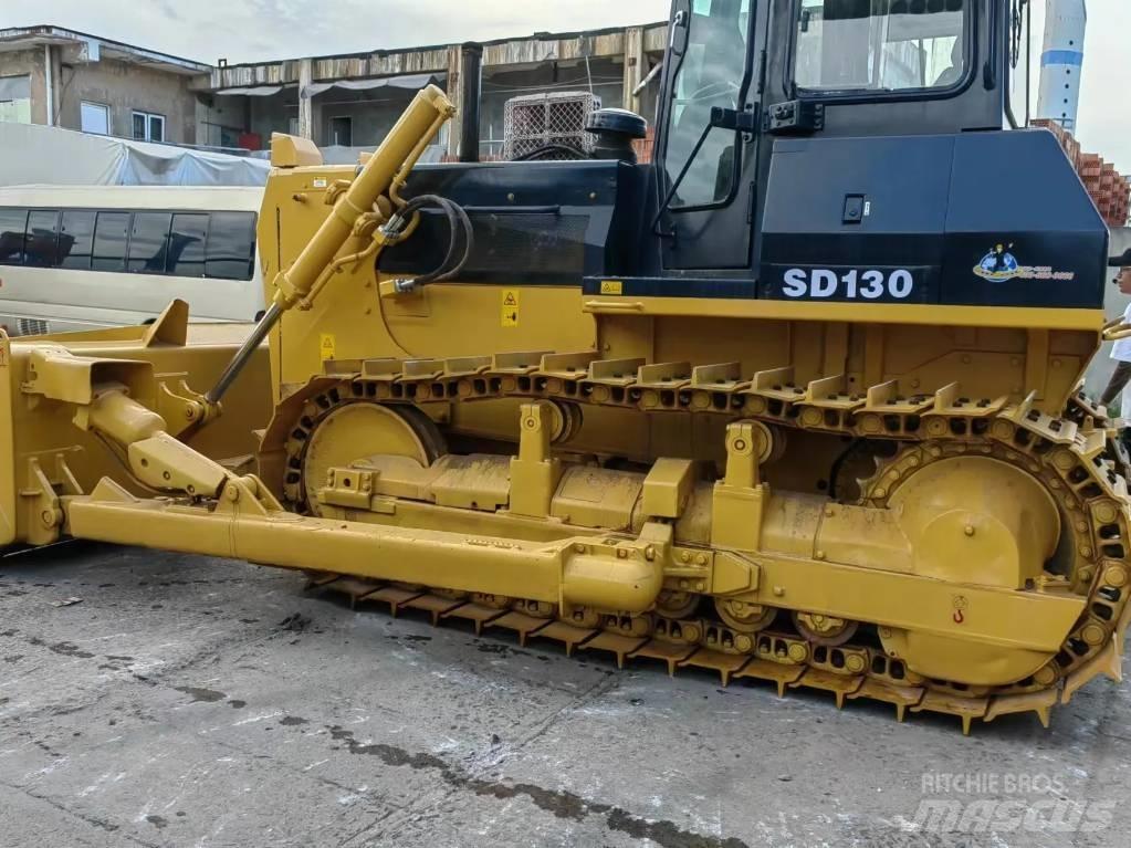 Shantui SD 13 Верижни булдозери
